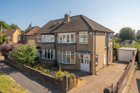 Carr Manor Walk, Moortown, Leeds, LS17