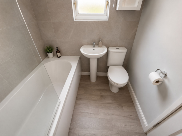 Upstairs Communal Bathroom