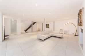 Apartment 9, 17 19, Brune Street, London E1 7NZ