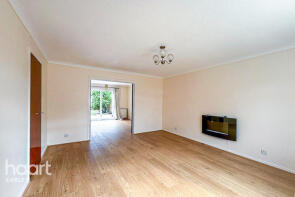 3, Forndon Close, Reading RG6 3XR