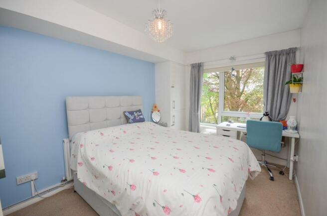 Bedroom 1.jpg