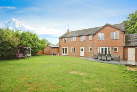 Charlecote Road, Wellesbourne, Warwick, Warwickshire, CV35