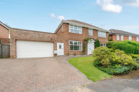 St. Huberts Close, Gerrards Cross, Buckinghamshire