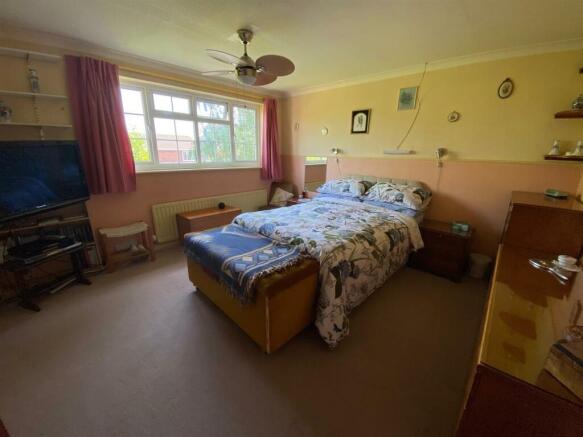 Bedroom One.jpg