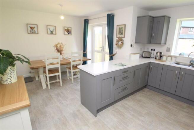 Kitchen/Dining Room