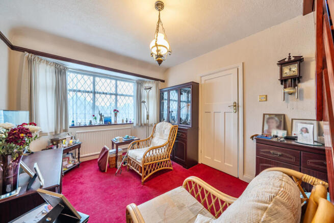 1397773-12-6964f4...