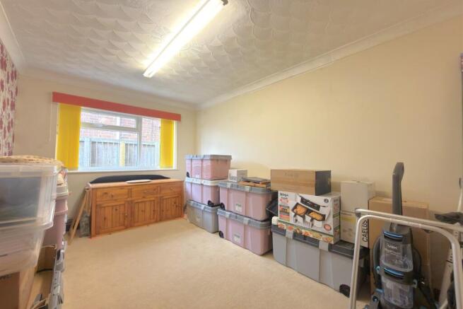 3 bed Bungalow for sale Image 6