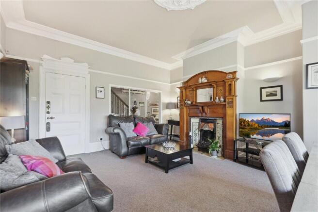 6 bed Semi-Detached for sale Image 12