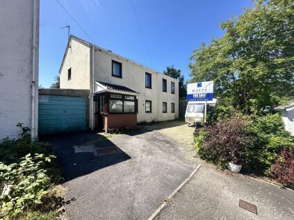 Castle Lodge Crescent, Caldicot, Mon. NP26 4JL