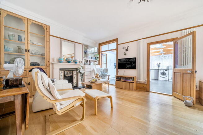 House in Gillingham, Twydall - View 5