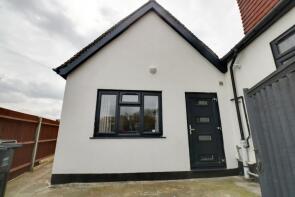 100, Woodhurst Avenue, Petts Wood, Orpington BR5 1AT