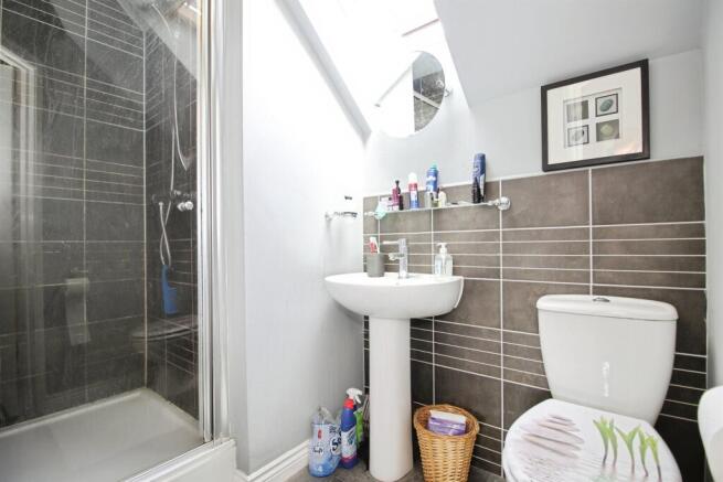 3 bed Semi-Detached for sale Image 12