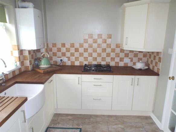 KITCHEN-DINER