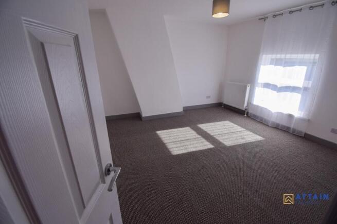 Bedroom 4.jpg