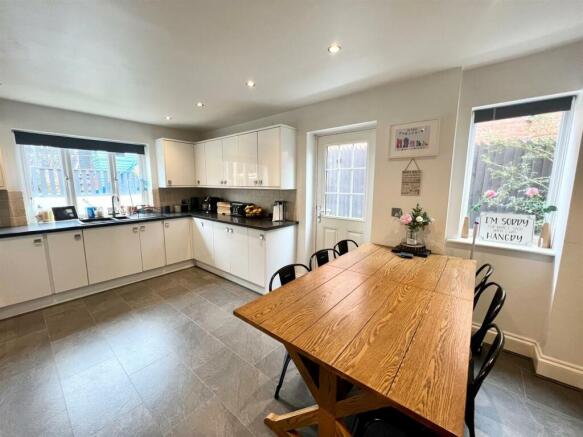 Kitchen Dining Room.jpg