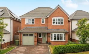 7, Hill Field Gardens, Holt, Wrexham LL13 9FW