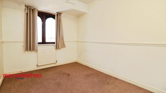 3 bed Semi-Detached for sale Image 7
