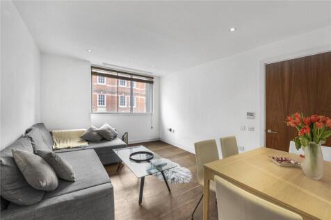 Great Portland Street, Fitzrovia, London, W1W