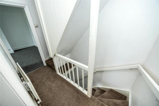 3 bed Terraced for sale Image 8