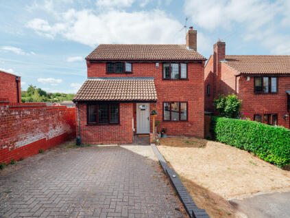 Yew Tree Hill, Droitwich, Worcestershire.
