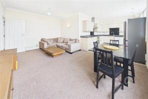 Flat 3, 131 Albany House, Great Russell Street, Northampton NN1 3BU
