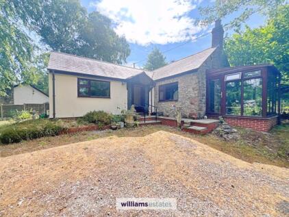 Cilcain Road, Pantymwyn, CH7