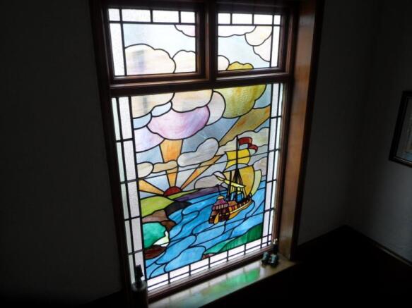 Feature Window