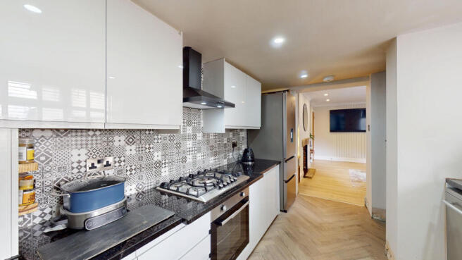 4 bed Terraced for sale Image 10