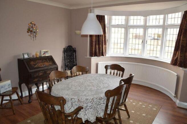 SITTING ROOM V...