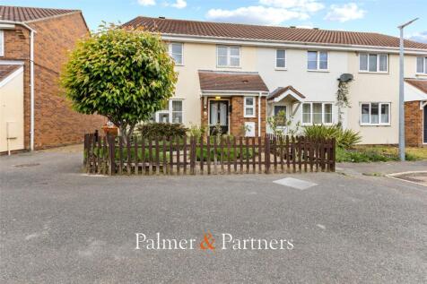 Attwood Close, Highwoods, Colchester, Essex, CO4