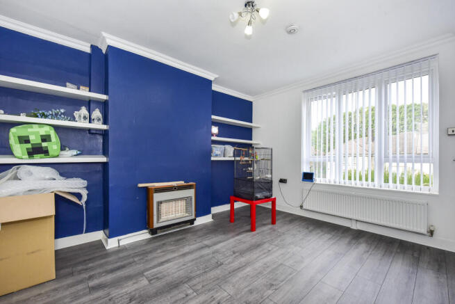 Deerlands Avenue, Sheffield, S5 photo 2