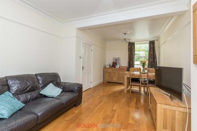 living/dining room