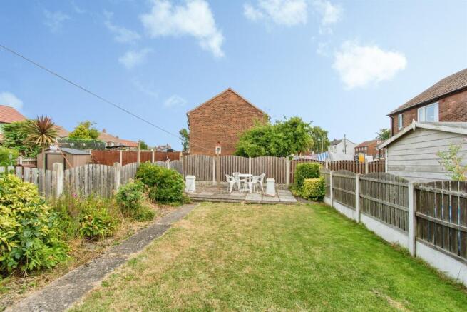 3 bed Semi-Detached for sale Image 4