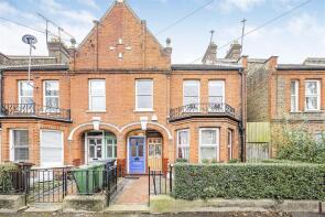 60, Chewton Road, London E17 7DN
