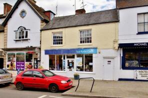 Flat 1, 98, High Street, Swindon SN6 6AA