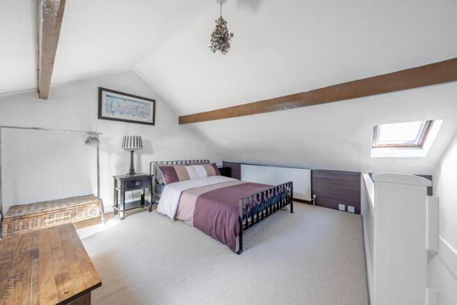 2 bed House for sale Image 8