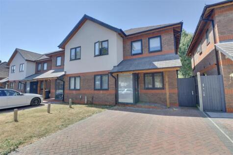 St. Nicholas Avenue, Gosport