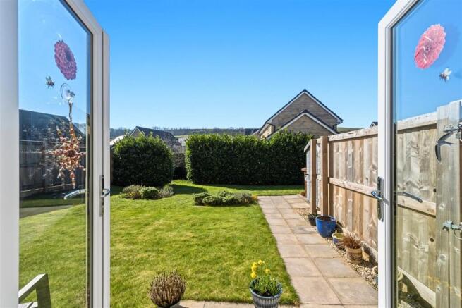 Rear garden 0014.jpg