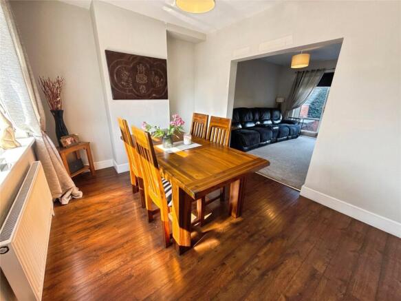 3 bed Semi-Detached for sale Image 5