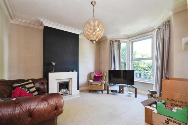3 bed Semi-Detached for sale Image 5