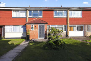 32, Langtons Meadow, Slough SL2 3NH