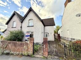 3, Queen Street, Lydney GL15 5LZ