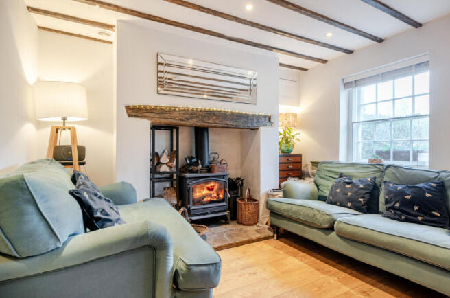 1387009-18-693957...