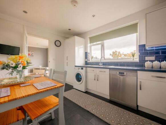 Kitchen/Dining