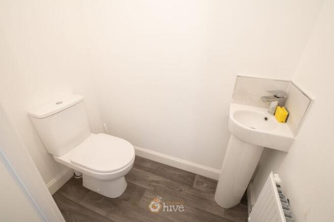 3 bed Semi-Detached for sale Image 7
