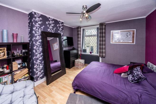 2 bed Terraced for sale Image 7