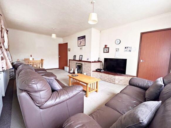 Living/Dining Room