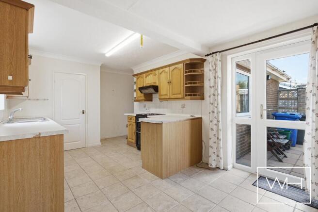 3 bed Bungalow for sale Image 10