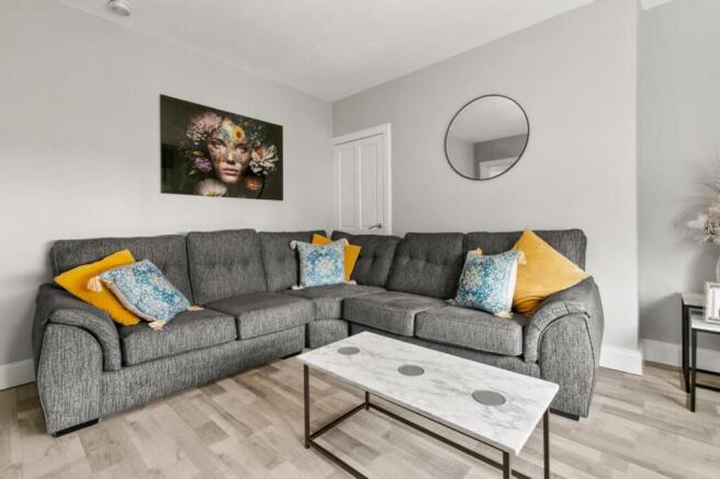 Moorhill Road, Newton Mearns, G77 photo 3