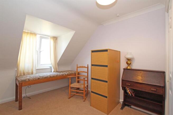 32PP - Bedroom two.jpg
